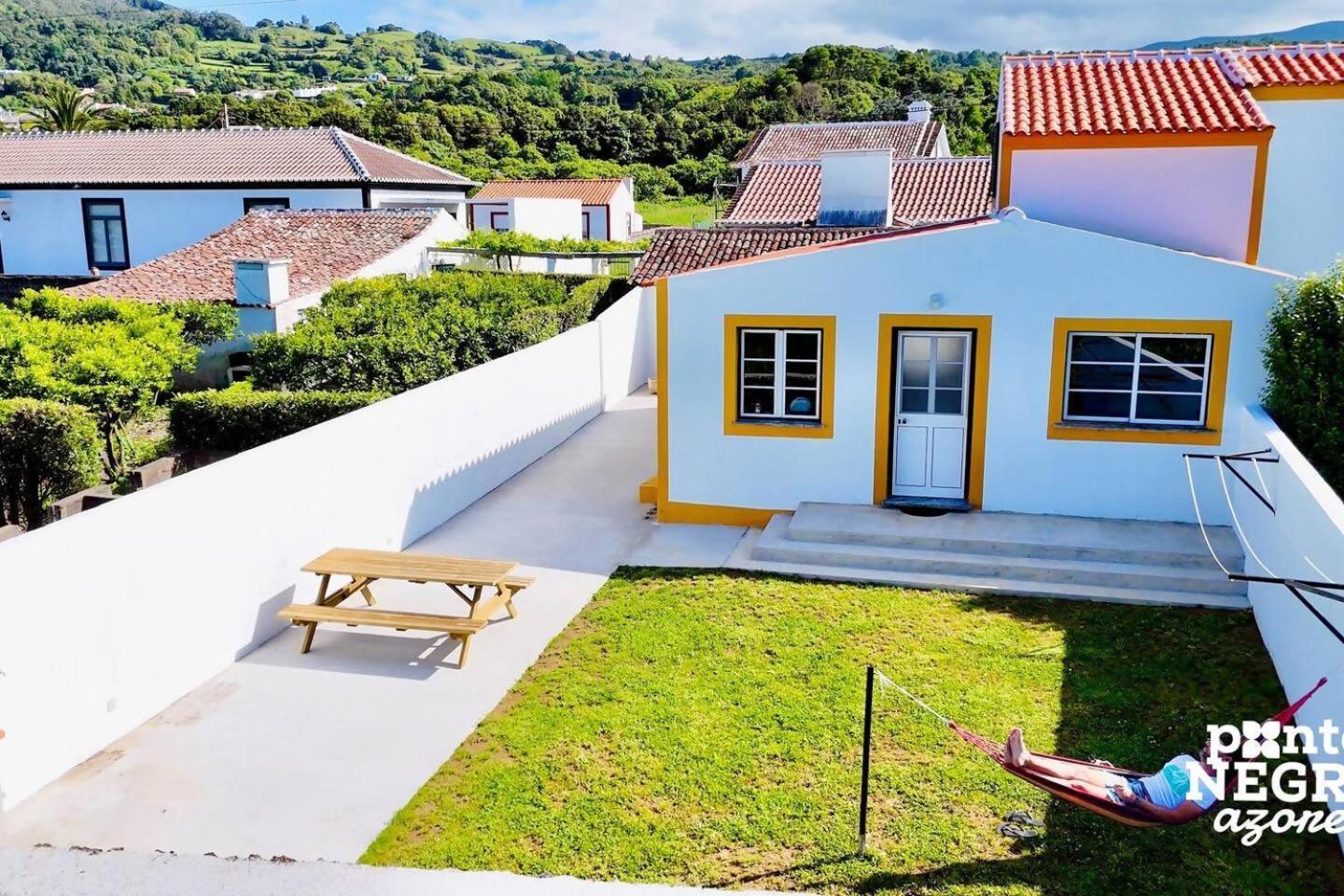 The Biscuit House By Pontanegraazores Praia da Vitoria Exterior photo